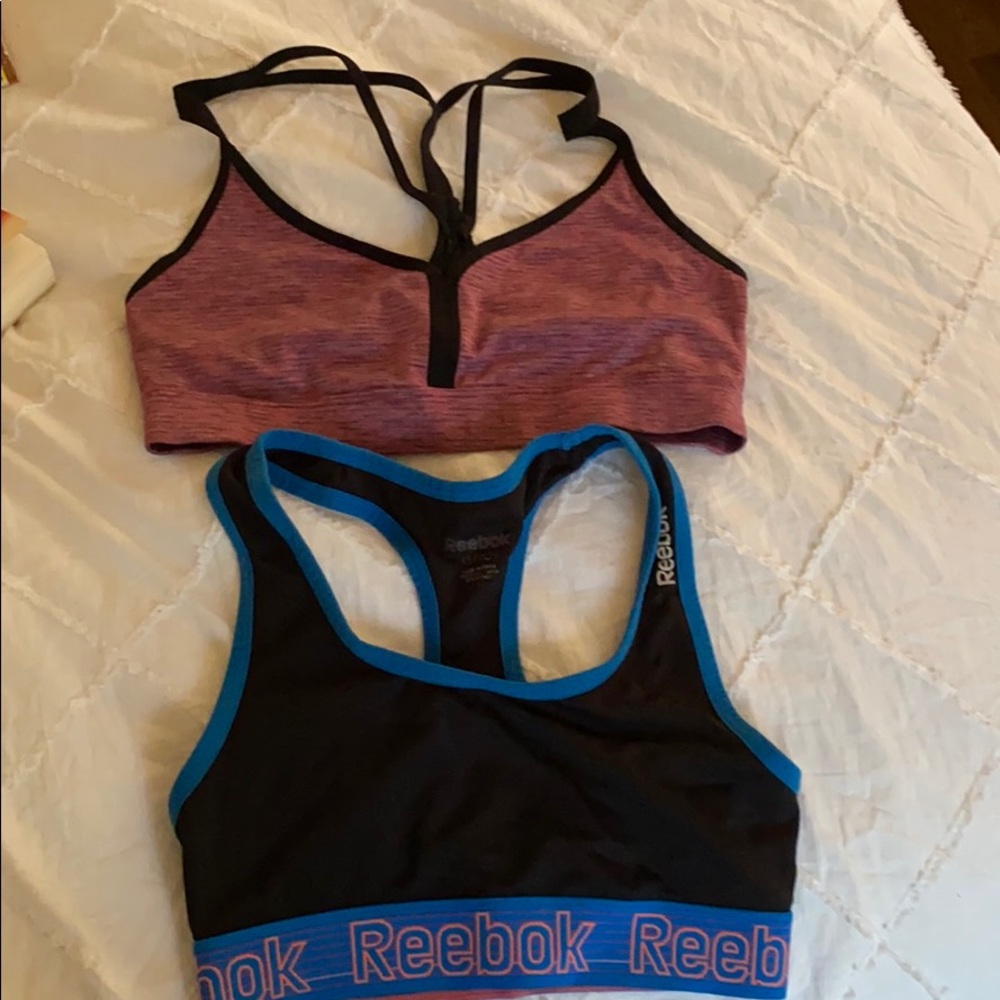 2 sports bras